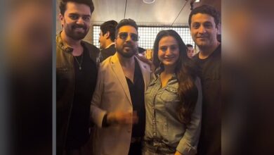 Ameesha Patel Thanks Sunny and Bobby Deol for Special Screening of Dharmendra’s Last Film “Ikkis”