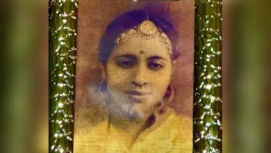 Amitabh Bachchan Honors Late Mother Teji Bachchan on Her 18th Death Anniversary with Heartfelt Tribute