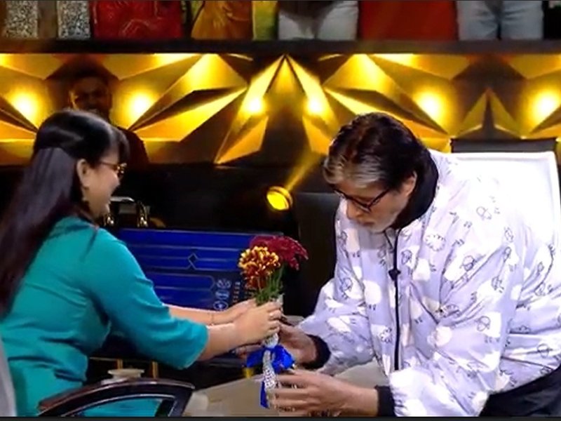 Amitabh Bachchan’s warmth shines as KBC features spirited student Sheetal Mohrana in a memorable episode.