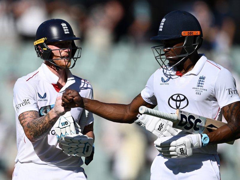 Ashes 3rd Test: Stokes ready to bowl, says assistant coach after skipper skips bowling on Day 3