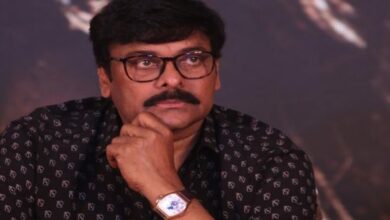 Chiranjeevi Supports Mohanlal After His Mother’s Passing: A Heartfelt Tribute to Santhakumari Amma