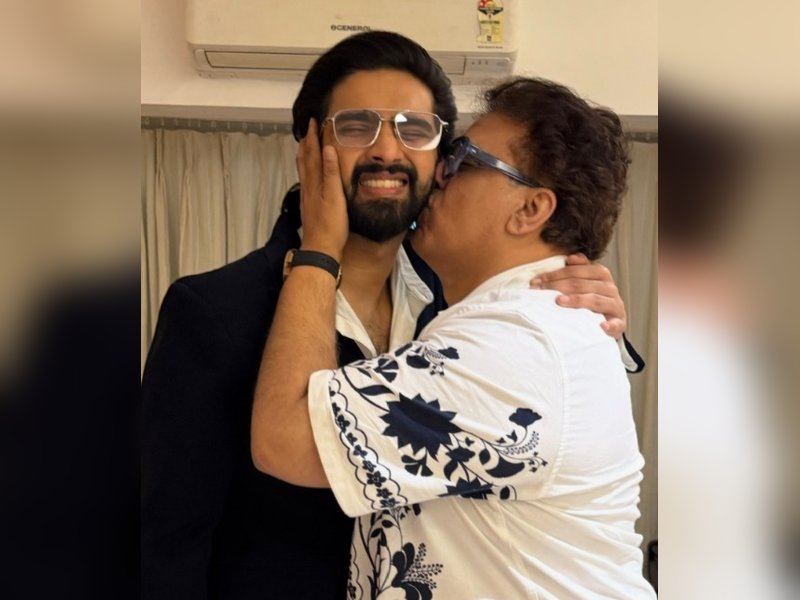 Daboo Mallik Shares Sweet Moment with Son Amaal Amid Family Struggles and Bigg Boss Journey Daboo Mallik Shares Sweet Moment with Son Amaal Amid Family Struggles and Bigg Boss Journey
