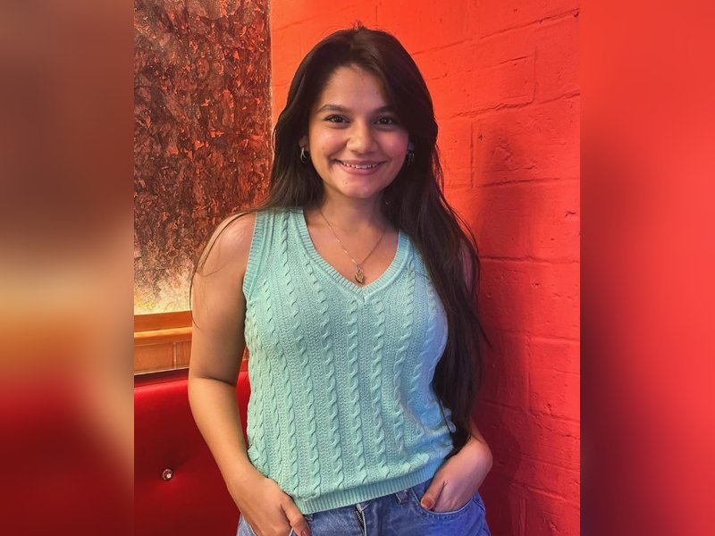 Elvish Yadav’s Secret Talent: Home-Cooked Love Revealed by ‘Aukaat Se Bahar’ Star Hetal Gada Elvish Yadav’s Secret Talent: Home-Cooked Love Revealed by ‘Aukaat Se Bahar’ Star Hetal Gada