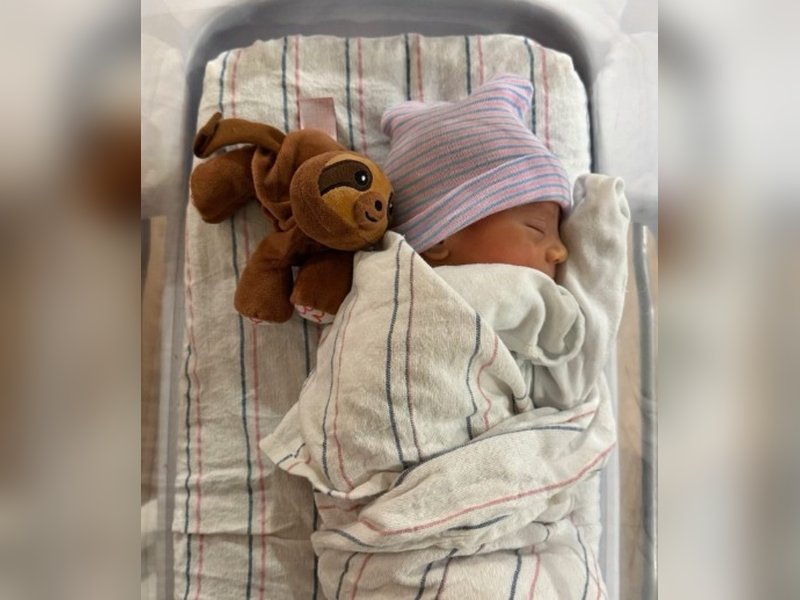 Enrique Iglesias and Anna Kournikova welcome their fourth child, sharing joy on Instagram!