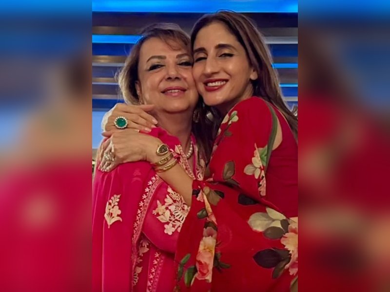 Farah Khan Ali Remembers Late Mother Zarine Khan with Heartfelt Tribute on Instagram