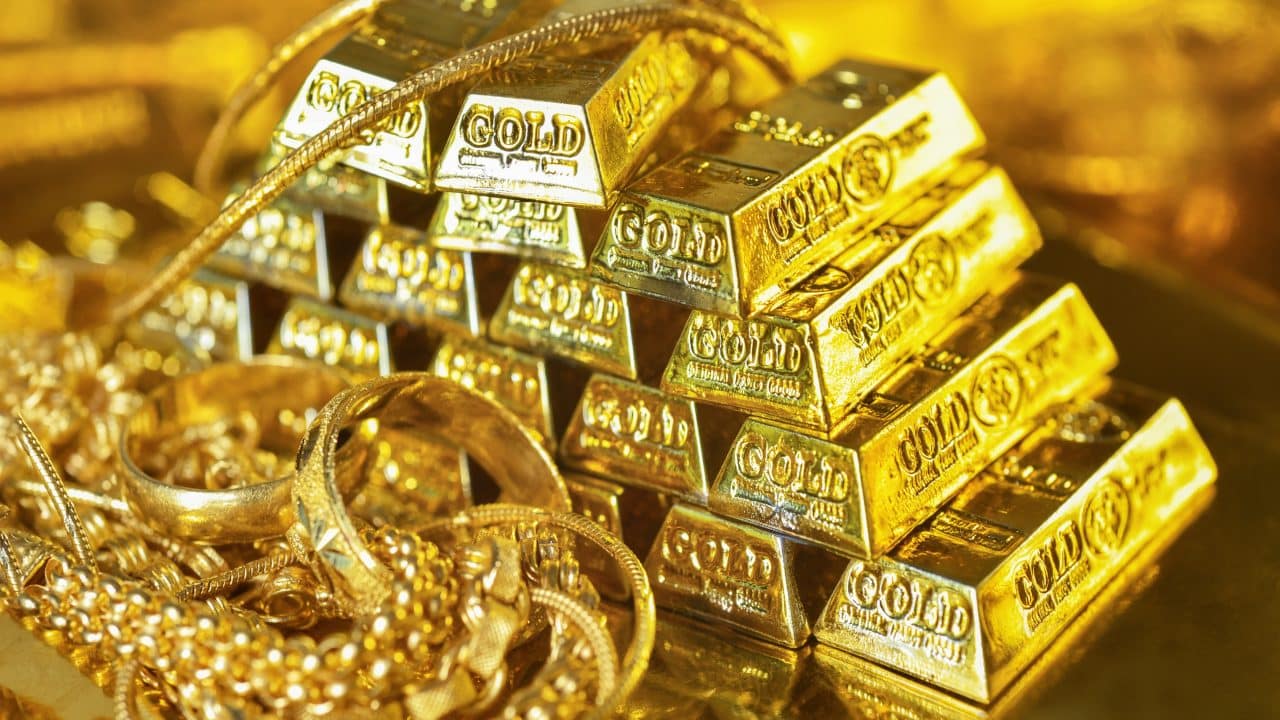 Gold Prices Today: Mumbai, Delhi, Bengaluru Rates for 18K, 22K, and 24K Gold Gold Prices Today: Mumbai, Delhi, Bengaluru Rates for 18K, 22K, and 24K Gold