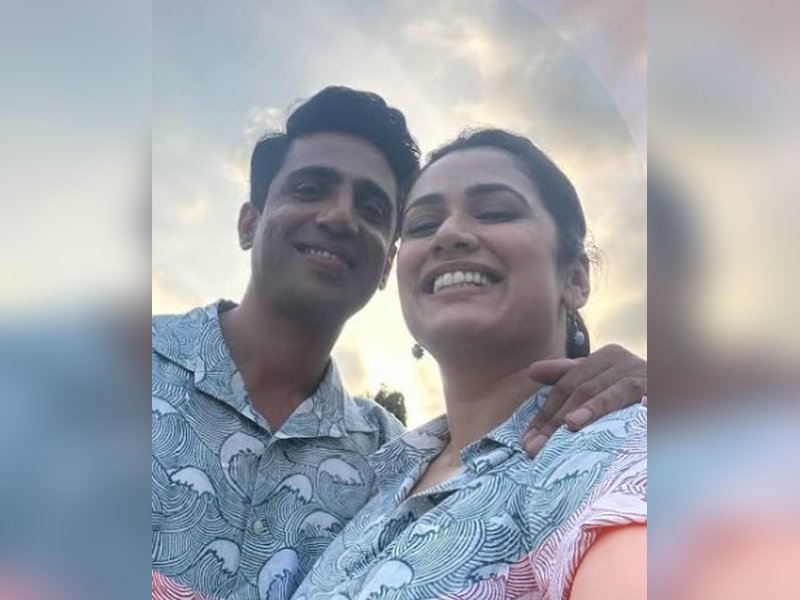 Gulshan Devaiah Talks Intimate Scenes with ‘National Crush’ Girija Oak: A Journey of Experience Gulshan Devaiah Talks Intimate Scenes with ‘National Crush’ Girija Oak: A Journey of Experience