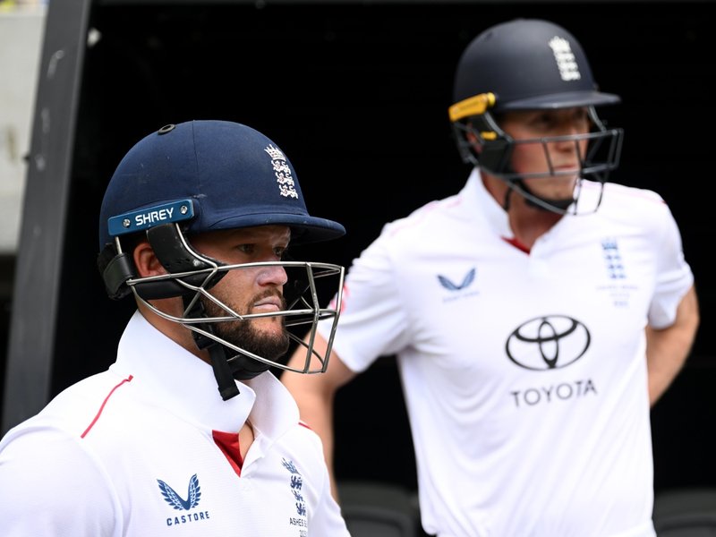 Head Connects with Duckett After Noosa Reaction to Ensure He’s Doing Well