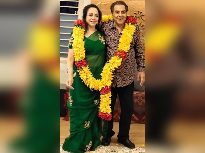 Hema Malini Opens Up: “I Never Competed with Dharmendra’s Other Family in Love” Hema Malini Opens Up: “I Never Competed with Dharmendra’s Other Family in Love”