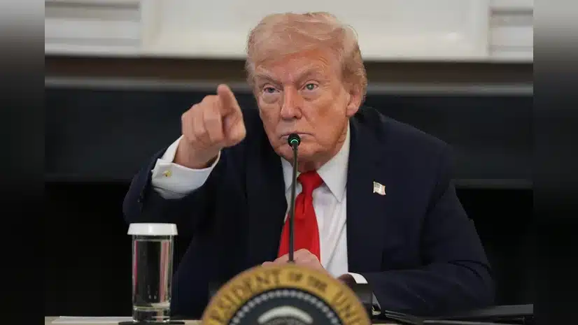 How Trump’s H-1B Visa Fee Hike Affects TCS and Infosys: A Detailed Look How Trump’s H-1B Visa Fee Hike Affects TCS and Infosys: A Detailed Look