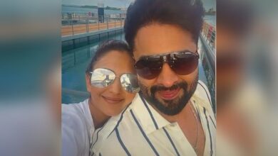 Jackky Bhagnani’s birthday sparks a sweet tribute from Rakul Preet Singh, calling him her “favorite human.”