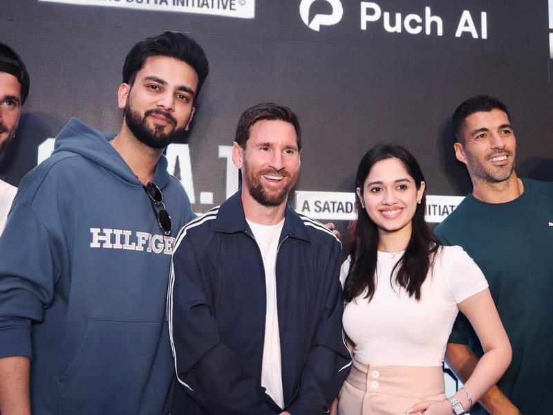 Jannat Zubair and Elvish Yadav meet Messi, declare it an unforgettable day