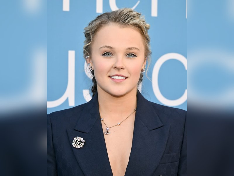 JoJo Siwa Plans to Propose to Chris Hughes After Seven Years if He Doesn’t Ask First
