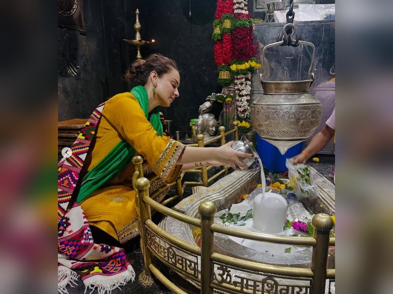 Kangana Ranaut Celebrates Completing 12 Jyotirlingas Pilgrimage, Final Stop at Bheema Shankar Kangana Ranaut Celebrates Completing 12 Jyotirlingas Pilgrimage, Final Stop at Bheema Shankar