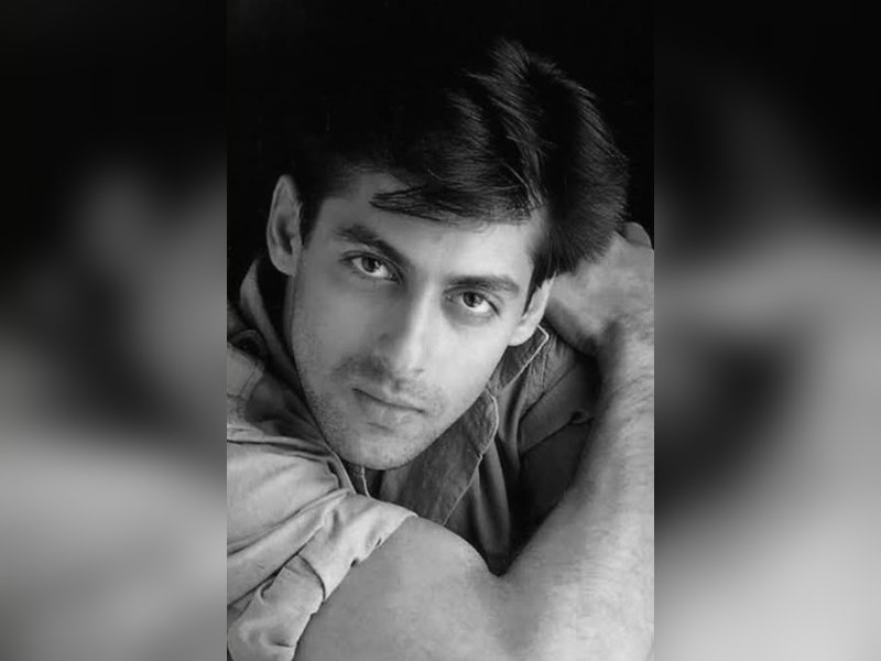 Kareena Kapoor Celebrates Salman Khan’s 60th Birthday with Sweet Wishes and Nostalgic Throwback Photo