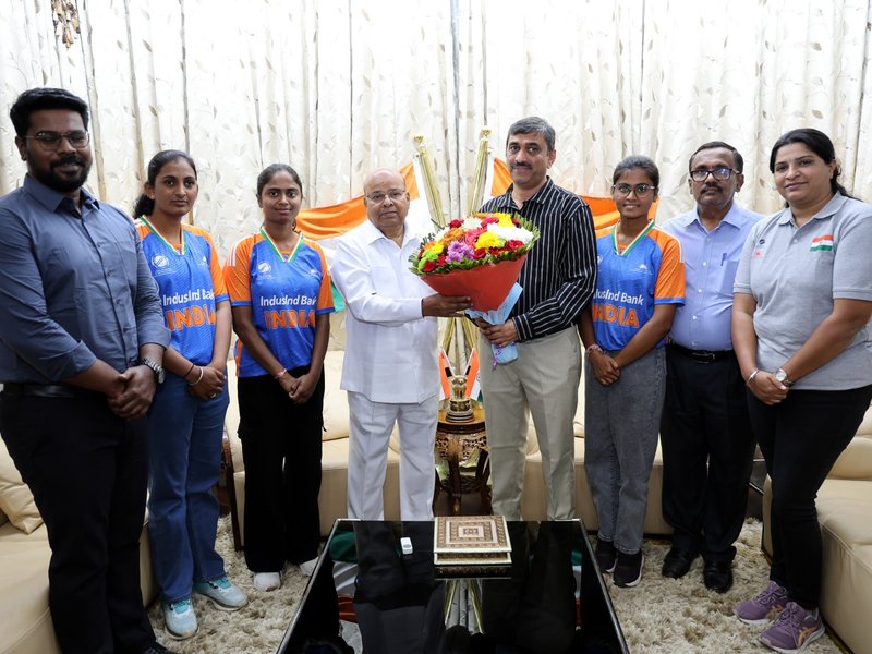 Karnataka Governor honors players from state’s team in India’s historic Women’s T20 WC for the Blind