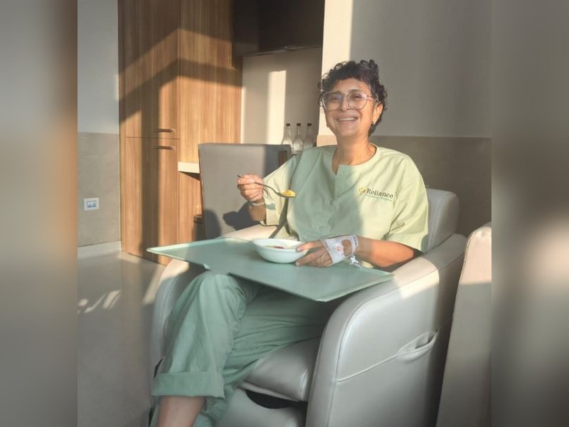 Kiran Rao Hospitalized for Appendix Surgery: The Surprising Name on Her Wrist Band Stands Out