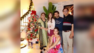 Kriti Sanon Celebrates Christmas with Sister Nupur and Future Brother-in-Law Stebin Ben in Mumbai