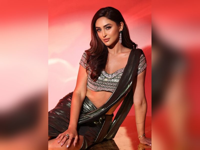 Krystle D’Souza talks about stepping in for Tamannaah Bhatia in ‘Shararat’ and her journey to it. Krystle D’Souza talks about stepping in for Tamannaah Bhatia in ‘Shararat’ and her journey to it.