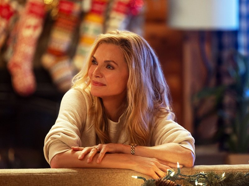 Michelle Pfeiffer Praises Moms as the Unsung Heroes of Family Life