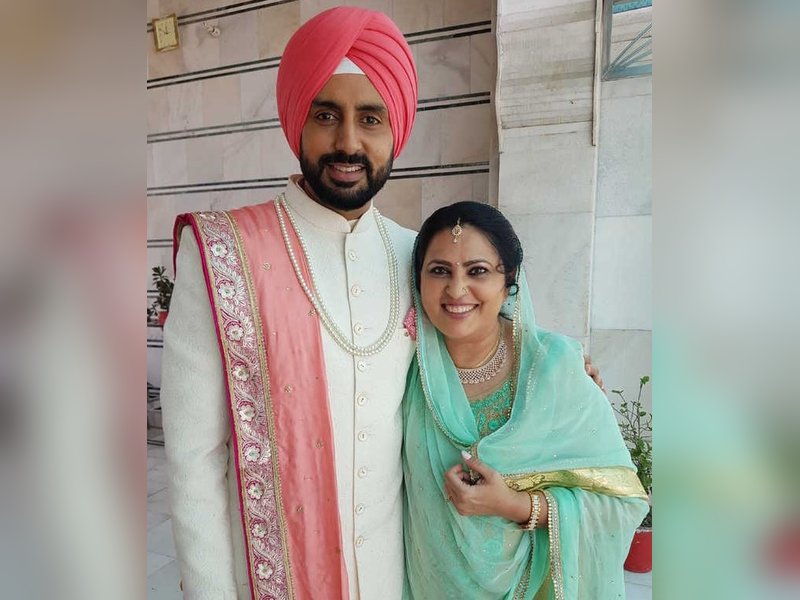 Neelu Kohli Reminisces About Cherished Moments with Abhishek Bachchan from ‘Manmarziyaan’ Neelu Kohli Reminisces About Cherished Moments with Abhishek Bachchan from ‘Manmarziyaan’