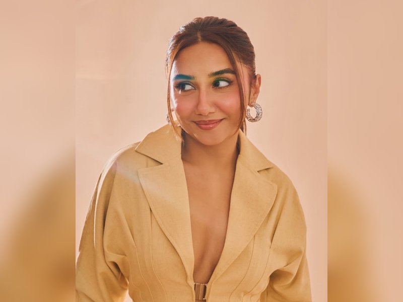 Prajakta Koli Reminisces: Limited Evening TV Time of Just 2 Hours in the ’90s! Prajakta Koli Reminisces: Limited Evening TV Time of Just 2 Hours in the ’90s!