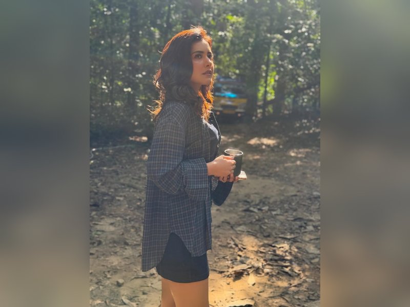 Raashii Khanna Shares Fun BTS Clips from Ustaad Bhagat Singh Set with Pawan Kalyan