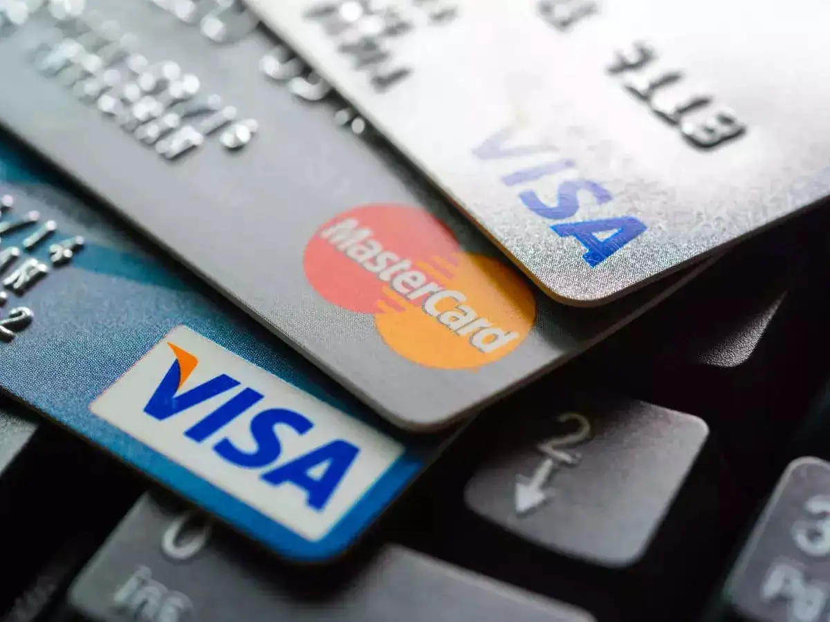 Report: Rise of Credit Cards and UPI as Debit Card Use Falls in Daily Payments