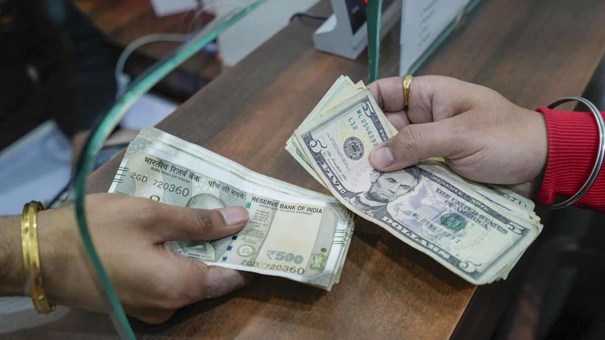 Rupee Stops 5-Day Slide as Indian Currency Rebounds from Record Low Against US Dollar