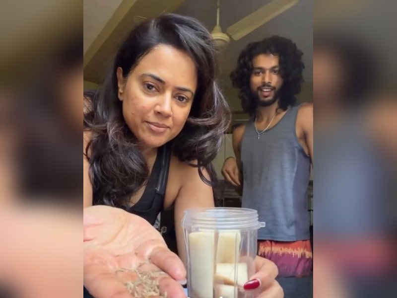 Sameera Reddy shares a delicious banana stem and dal curry recipe that’s great for gut health.