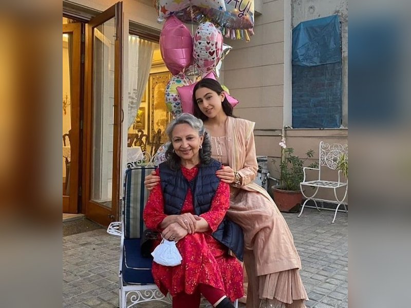 Sharmila Tagore praises granddaughter Sara Ali Khan for her humility and wit on Soha Ali Khan’s podcast.