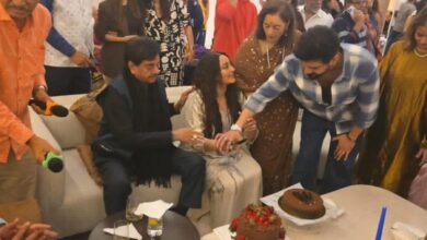 Shatrughan Sinha Hosts Special Meet-Up with Friends and Family, Remembers Raj Kapoor’s Legacy