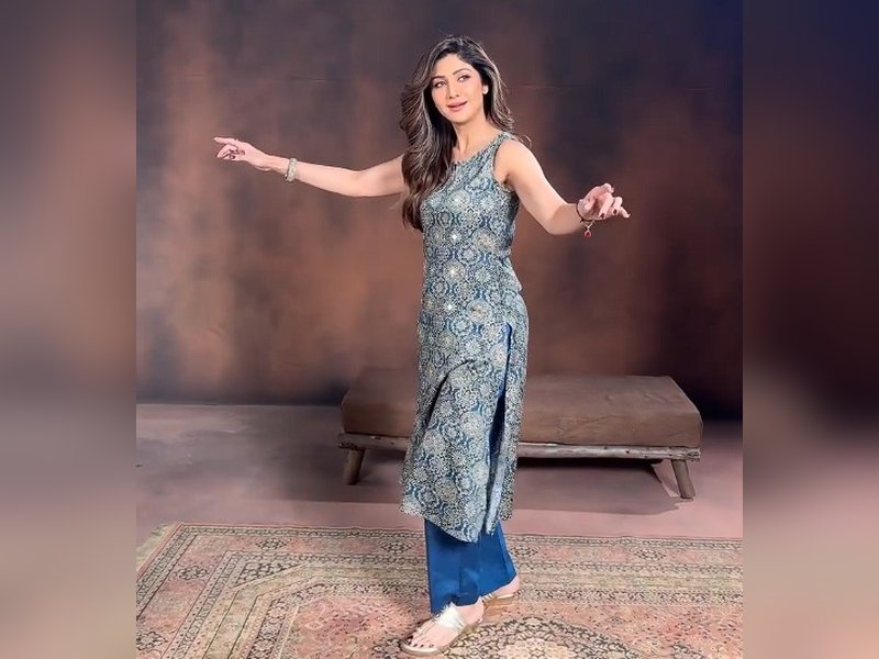 Shilpa Shetty hails “Dhurandhar” as one of the most patriotic films, praising its star-studded cast.