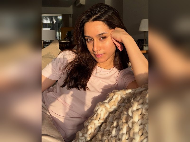 Shraddha Kapoor Celebrates Unsung Heroes Behind Blockbuster “Dhurandhar”: A Game-Changer for Indian Cinema Shraddha Kapoor Celebrates Unsung Heroes Behind Blockbuster “Dhurandhar”: A Game-Changer for Indian Cinema
