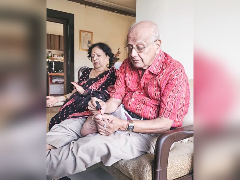 Shriya Pilgaonkar Celebrates Grandparents’ 60th Anniversary with Heartfelt Instagram Tribute Shriya Pilgaonkar Celebrates Grandparents’ 60th Anniversary with Heartfelt Instagram Tribute