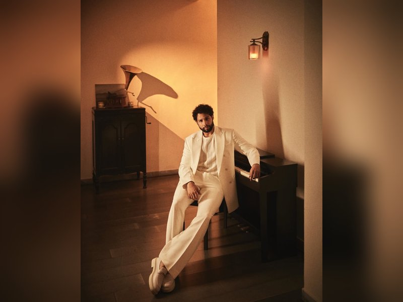 Siddhant Chaturvedi recalls beloved party songs from the 90s