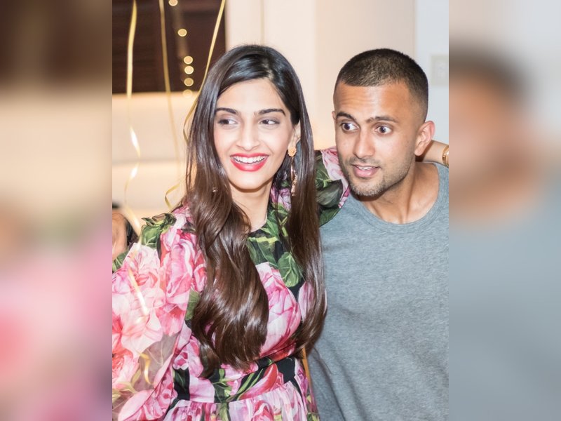 Sonam Kapoor Celebrates 8 Years of Engagement to Anand Ahuja in NYC: A Love Story! Sonam Kapoor Celebrates 8 Years of Engagement to Anand Ahuja in NYC: A Love Story!