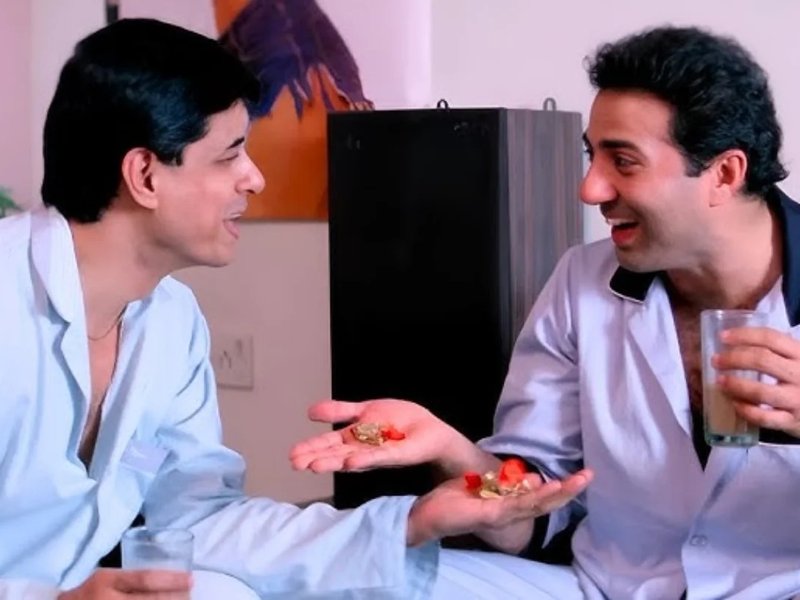 Sudesh Berry reminisces about ‘Himmat’ with Sunny Deol, praises his vibrant energy in the 1996 classic