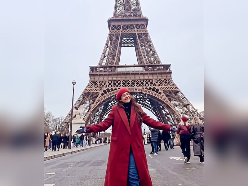 Television actress Juhi Parmar visits Paris, fulfilling a dream before 2025 in a heartwarming trip.