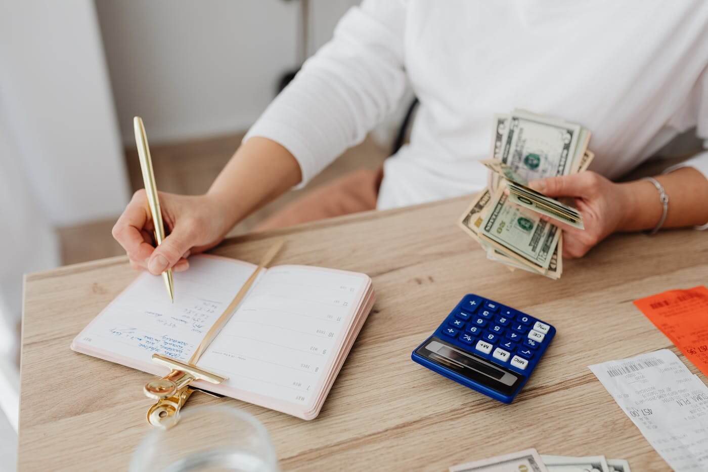 UAE Salary Insights 2025: Exploring Worker Earnings Without a Minimum Wage