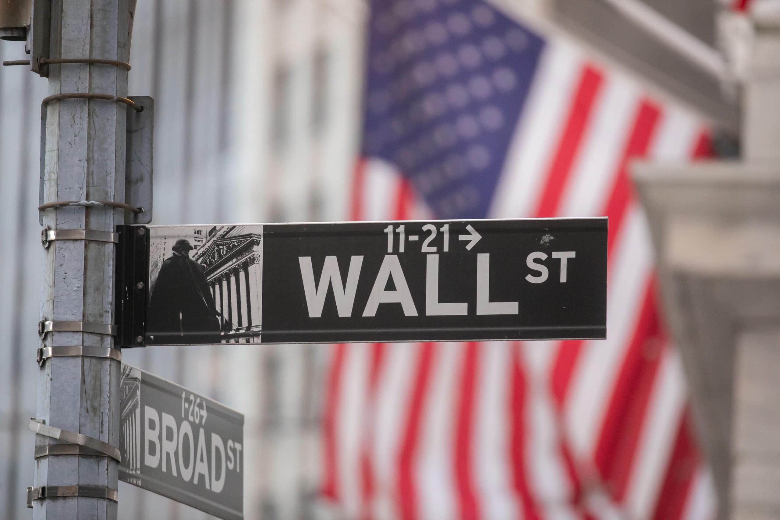 US Markets Update: Wall Street Rises as Investors Await Jobs and Inflation Reports