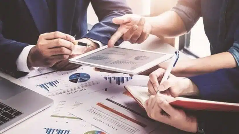 Why Your Mutual Fund Advisor Matters for Smart Investing Why Your Mutual Fund Advisor Matters for Smart Investing