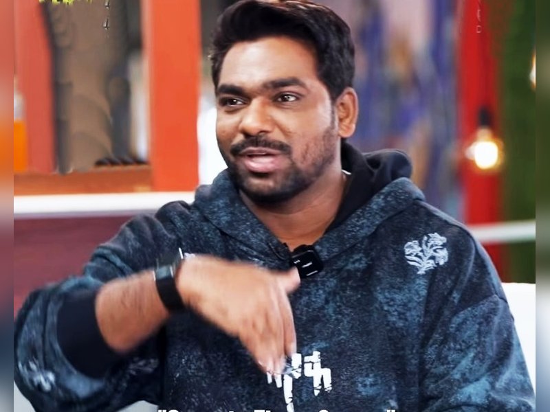 Zakir Khan Reflects on Grandfather’s Wisdom: “Work Speaks, But Character Takes It Further” Zakir Khan Reflects on Grandfather’s Wisdom: “Work Speaks, But Character Takes It Further”