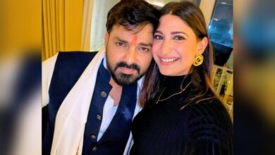 Aahana Kumra wishes Bhojpuri star Pawan Singh a happy 40th birthday with fun Instagram pics!