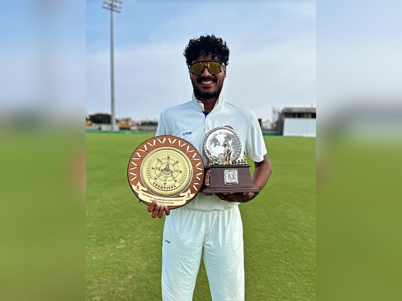 Aman Rao Perala scores double century for Hyderabad against Bengal in Vijay Hazare Trophy