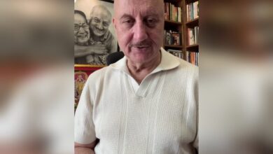 Anupam Kher Reflects on His Journey as He Begins Shooting for 550th Film, Khosla Ka Ghosla 2