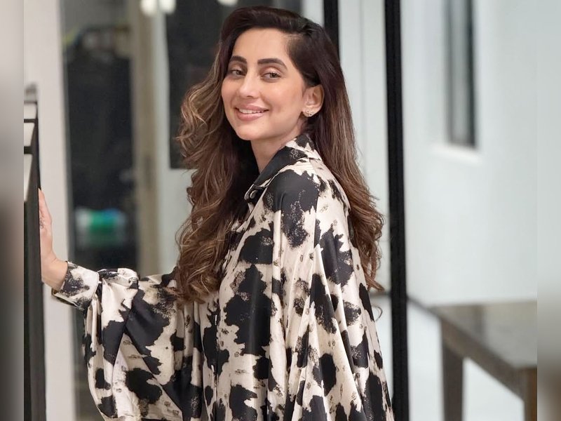 Anusha Dandekar turns 44, reflects on life and shares childhood memories in heartfelt birthday message. Anusha Dandekar turns 44, reflects on life and shares childhood memories in heartfelt birthday message.