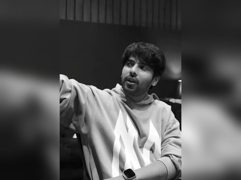 Armaan Malik and Aashna Celebrate First Anniversary with Special Song ‘Ghar’ That Captured Their Love. Armaan Malik and Aashna Celebrate First Anniversary with Special Song ‘Ghar’ That Captured Their Love.