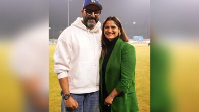 Arti Singh shares heartfelt moments with Abhishek Bachchan, praising his graceful legacy at an event.