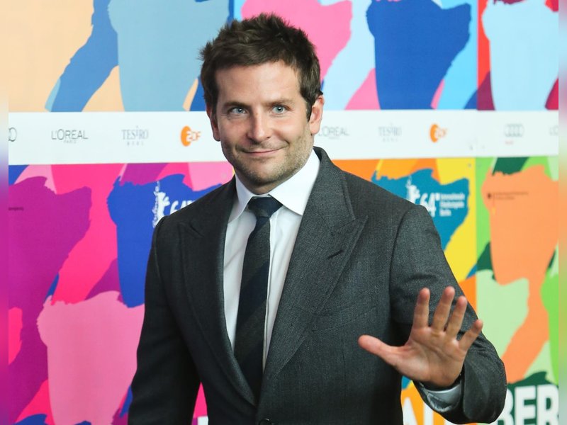 Bradley Cooper Sets the Record Straight on Plastic Surgery Rumors During Podcast Appearance